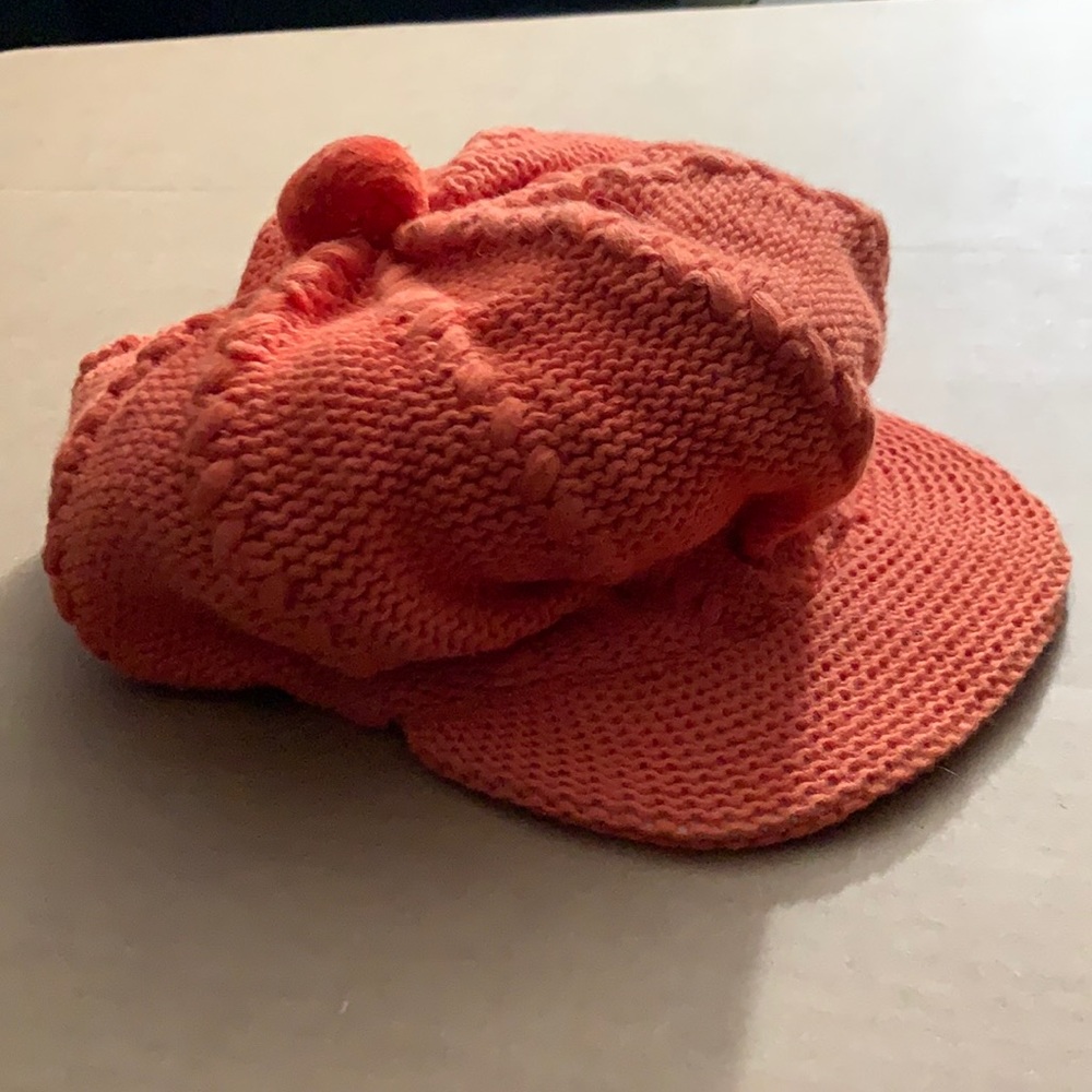 Crochet woman’s hat